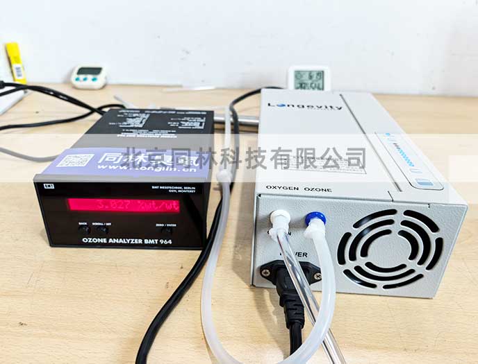 臭氧如何实现HfO₂薄膜的高可控生长？——机理、工艺与应用全解析